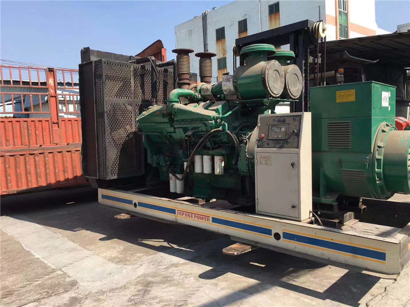 施秉压力测试设备的精度等级是如何划分的？